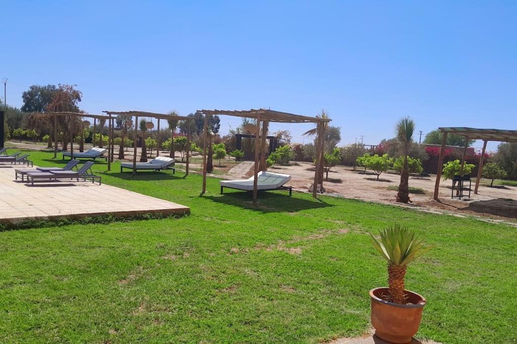 Villa Agora, Villa A La Campagne Proche Marrakech Sidi Abdallah Ghiat ภายนอก รูปภาพ