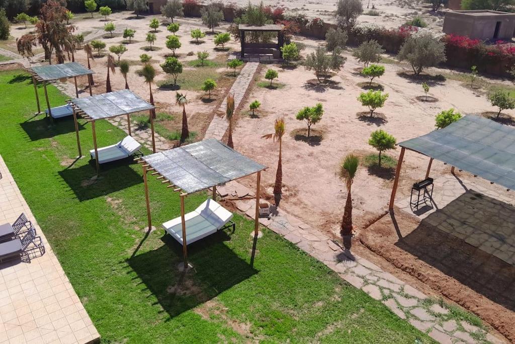 Villa Agora, Villa A La Campagne Proche Marrakech Sidi Abdallah Ghiat ภายนอก รูปภาพ