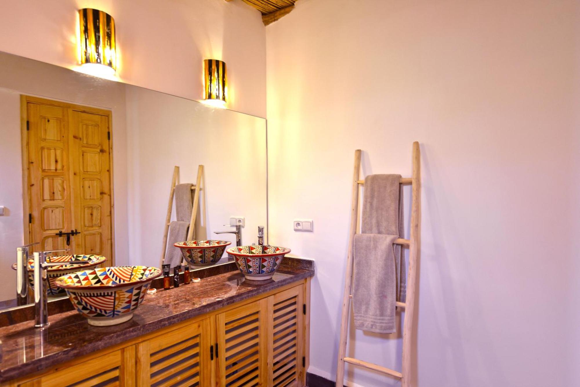 Villa Agora, Villa A La Campagne Proche Marrakech Sidi Abdallah Ghiat ภายนอก รูปภาพ