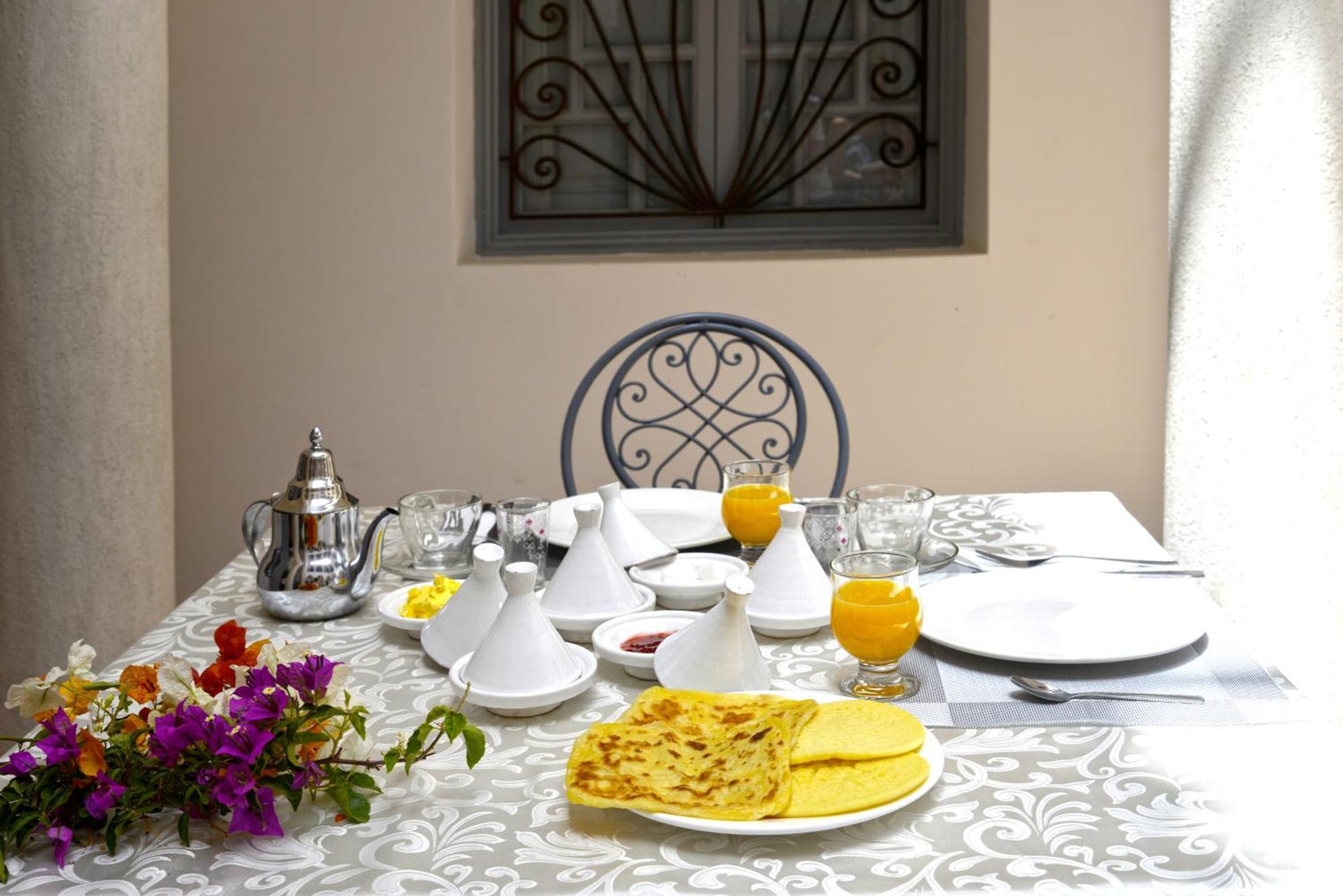 Villa Agora, Villa A La Campagne Proche Marrakech Sidi Abdallah Ghiat ภายนอก รูปภาพ